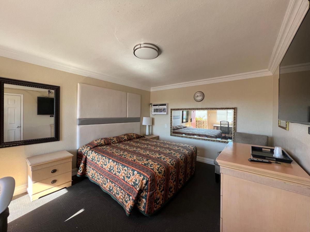 Flamingo Motel Oxnard Ngoại thất bức ảnh